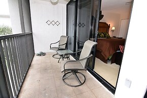 Sundial Beach Resort by Dream Vacation Rentals