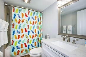 Sundial Beach Resort by Dream Vacation Rentals