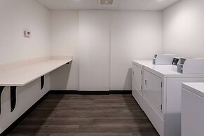 La Quinta Inn & Suites by Wyndham Maricopa - Copper Sky