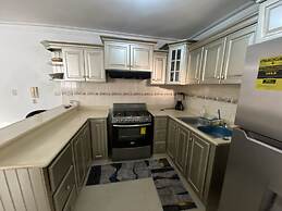 Inviting 3-bedroom Apt in Santo Domingo!