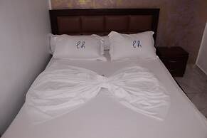 Elu Hotel Chambre Deluxe - Bonamoussadi