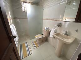 Inviting 3-bedroom Stay in Santo Domingo!
