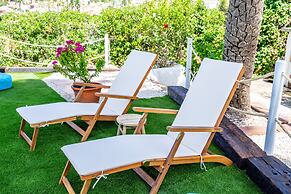 Amazing Villa With Views, Fantastic Bbq Dining Large Pool Area