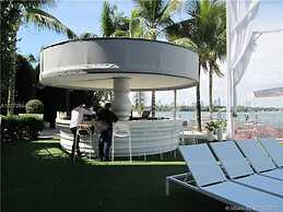 High Floor Studio 1100 Condo Hotel