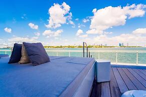 High Floor Studio 1100 Condo Hotel