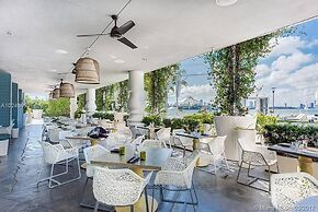 High Floor Studio 1100 Condo Hotel