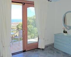 Villa Luddui L1 sea View
