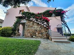 Solaria Bouganville First Floor With Mini-pool