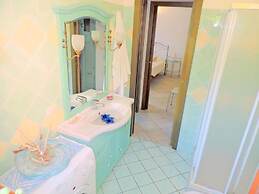 Solaria Bouganville First Floor With Mini-pool