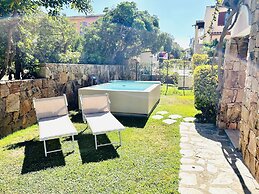 Solaria Bouganville First Floor With Mini-pool