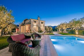 Villa Zeza - The Ultimate Family Villa