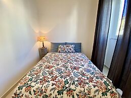 Cache-nez, Piazza Dante Napoli