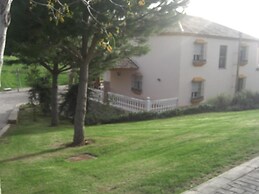 Villa Minerva With Views of the Serrania de Ronda