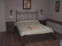 Villa Minerva With Views of the Serrania de Ronda