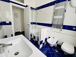 Cosy Flat with Sea View Balcony