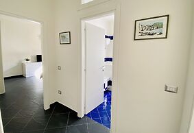 Cosy Flat with Sea View Balcony