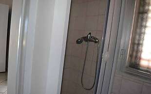 Lovely Holiday Apartment Quadrilocale Con Vista Mare Pt51 With Terrace