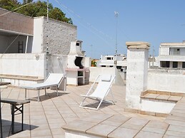 Lovely Holiday Apartment Quadrilocale Con Vista Mare Pt51 With Terrace