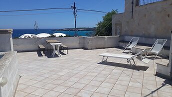 Lovely Holiday Apartment Quadrilocale Con Vista Mare Pt51 With Terrace