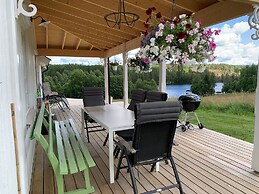 Rustic Luxury Lakeside House - Transformed Chapel