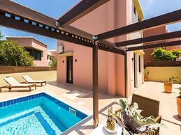 Suite With Private Pool