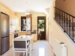 Suite With Private Pool