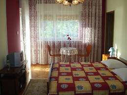 Romantic Apartment With Sea View Vinišće, Dalmatia