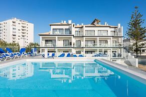 Correeira Luxury Residence T2 E - Albufeira, Pools, Wifi, Bbq, Beach