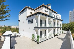 Correeira Luxury Residence T2 E - Albufeira, Pools, Wifi, Bbq, Beach