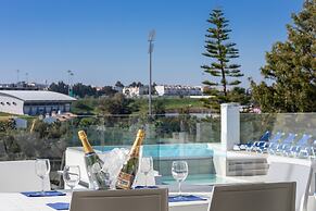 Correeira Luxury Residence T2 D - Albufeira, Pools, Wifi, Bbq, Beach