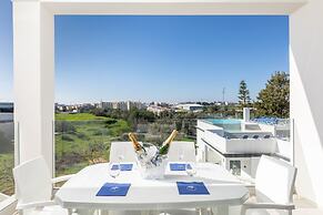 Correeira Luxury Residence T2 D - Albufeira, Pools, Wifi, Bbq, Beach
