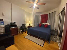 Room in Guest Room - 7privateroom Jacuzzi/massage Seat/parking/15mins2