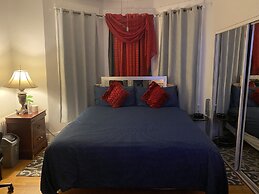 Room in Guest Room - 7privateroom Jacuzzi/massage Seat/parking/15mins2