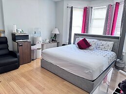 Room-private 2 Bedrooms, new Shower Bath