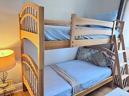 Room-private 2 Bedrooms, new Shower Bath