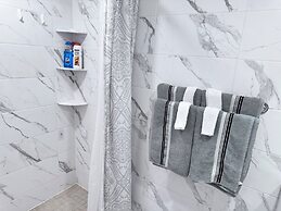 Room-private 2 Bedrooms, new Shower Bath