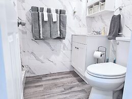 Room-private 2 Bedrooms, new Shower Bath