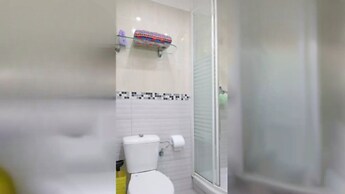 Independent Six Room House Casa 6 Habitaciones