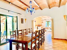 Villa Es Castell de Can Alou Shorta-felanitx