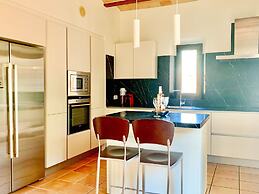 Villa Es Castell de Can Alou Shorta-felanitx