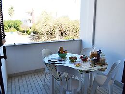 Holiday Home With Balcony and air Conditioning in Torre Dell'o