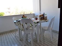 Holiday Home With Balcony and air Conditioning in Torre Dell'o