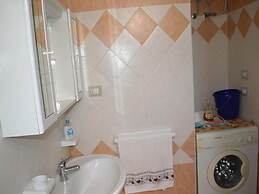 Holiday Home With Balcony and air Conditioning in Torre Dell'o