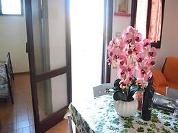 Holiday Home With Balcony and air Conditioning in Torre Dell'o