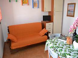 Holiday Home With Balcony and air Conditioning in Torre Dell'o