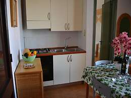 Holiday Home With Balcony and air Conditioning in Torre Dell'o