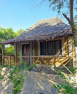 Room in B&B - Mida Creek Eco Camp 1