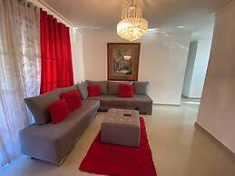 Spacious 3-bedroom Apartment in Santo Domingo!