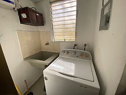 Spacious 3-bedroom Apartment in Santo Domingo!