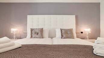 Villa Issabella Marbella, Elviria